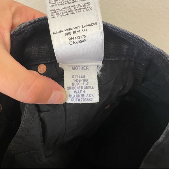 MOTHER The Swooner Ankle Wet Paint Skinny Jeans Black Size 25 - Picture 10 of 14